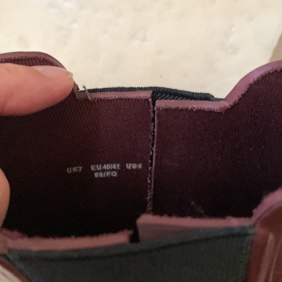 Hunter purple rain boots - Picture 6 of 7